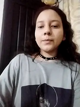 chibi love online show from December 2025 11:54:01 PM