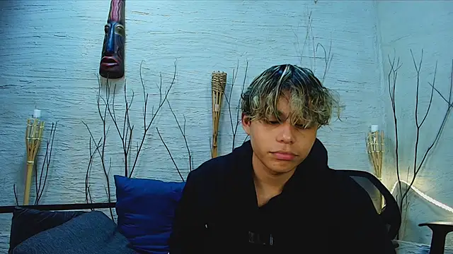 nathan bell online show from November 2025 04:17:01 AM