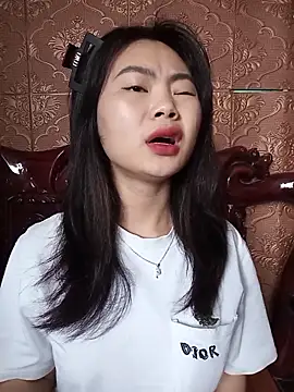 Lynk2x online show from December 2025 04:57:02 AM