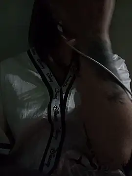 Lynk2x online show from December 2025 02:21:01 AM