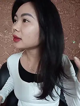 Lynk2x online show from December 2025 04:44:02 AM