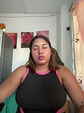Snapshot of morena-2025 chatting on July 2026 10:21:02 PM morena-2025 online show from July 2026 10:21:02 PM