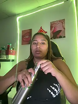 morena-2025 online show from May 2026 08:50:02 PM