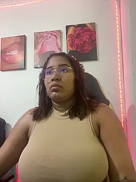 morena-2025 online show from April 2026 07:07:01 PM