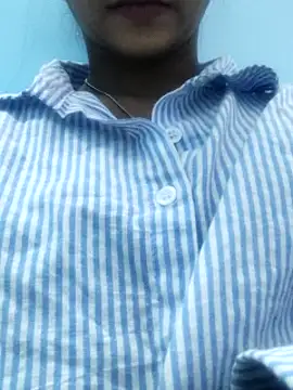 Snapshot of Noor-14 chatting on November 2025 07:01:01 AM Noor-14 online show from November 2025 07:01:01 AM