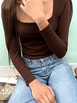 Sanaya 00 online show from November 2025 09:13:02 AM