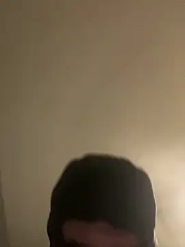 Snapshot of mouse- chatting on November 2025 08:18:02 AM mouse- online show from November 2025 08:18:02 AM