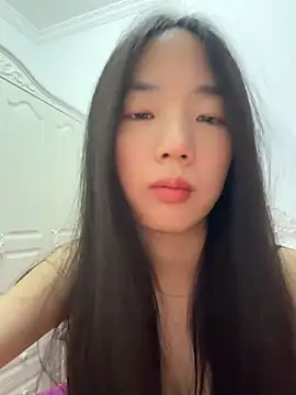TinyBabe online show from April 2026 12:13:02 PM