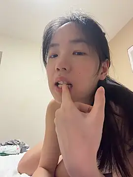 TinyBabe online show from June 2026 03:55:01 PM