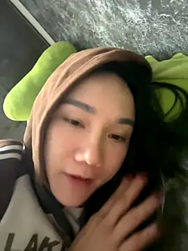 dusi-cute online show from November 2025 05:16:02 PM