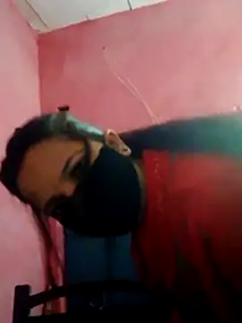 Bigg bhabi online show from December 2025 11:21:01 PM