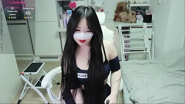 kimhyeona2005 online show from March 2026 12:05:01 PM