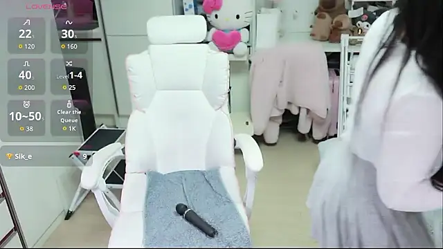 kimhyeona2005 online show from February 2026 12:05:02 PM