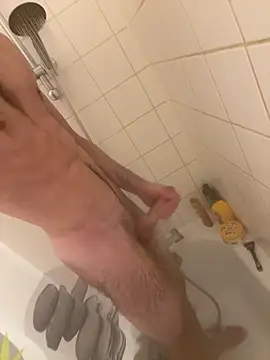 lucpompot online show from November 2025 12:38:01 PM