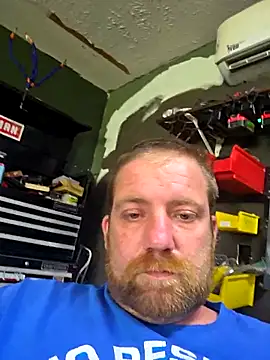 Snapshot of Txweld69 chatting on November 2025 06:29:02 PM Txweld69 online show from November 2025 06:29:02 PM