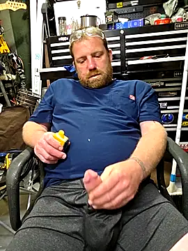Txweld69 online show from June 2026 07:30:02 AM