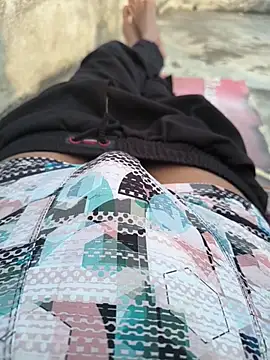 Ritik143jhil online show from November 2025 10:03:02 AM