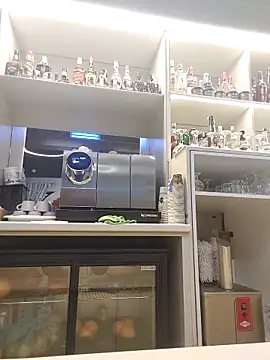 Snapshot of Elennbaby05 chatting on November 2025 07:51:02 PM Elennbaby05 online show from November 2025 07:51:02 PM