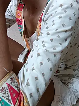 Asha devi90 online show from April 2026 01:47:01 AM