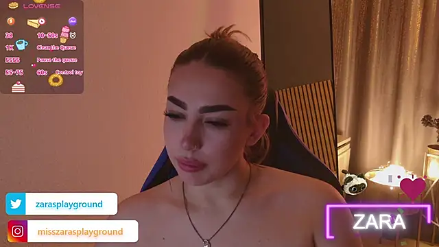 ZarasPlayground online show from April 2026 06:23:01 PM