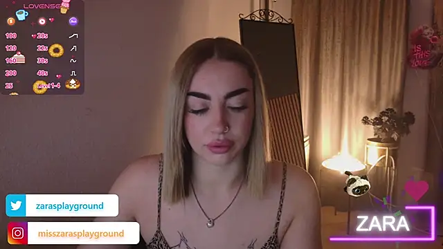 Snapshot of ZarasPlayground chatting on April 2026 05:14:02 PM ZarasPlayground online show from April 2026 05:14:02 PM