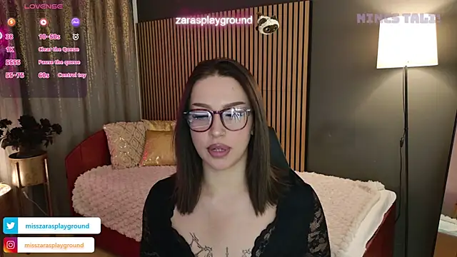 Snapshot of ZarasPlayground chatting on July 2026 11:10:01 AM ZarasPlayground online show from July 2026 11:10:01 AM