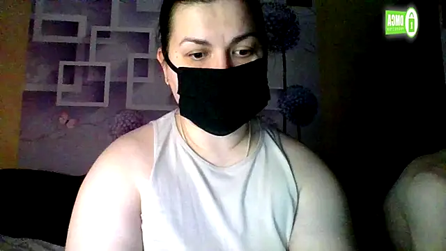 honey sweet couple online show from January 2026 05:50:01 PM