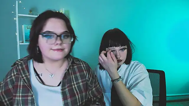 lika pop online show from December 2025 07:59:01 PM