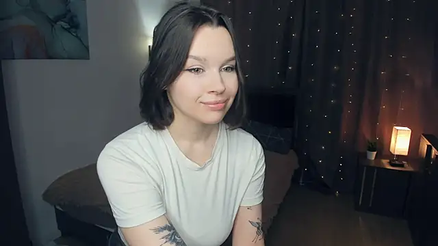 IrmgardBuzard online show from November 2025 08:18:02 PM