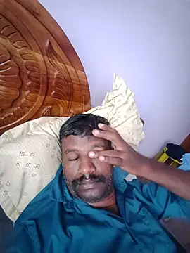 Snapshot of Paramkeerthi chatting on June 2026 02:39:02 AM Paramkeerthi online show from June 2026 02:39:02 AM