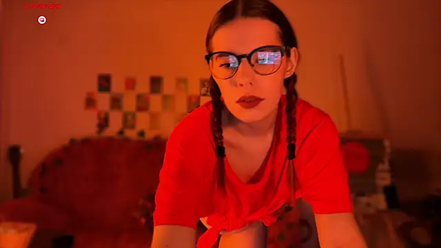 Margie Dorene online show from November 2025 09:15:02 PM