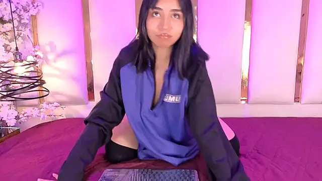 Snapshot of Dojameow1 chatting on November 2025 01:56:02 PM Dojameow1 online show from November 2025 01:56:02 PM