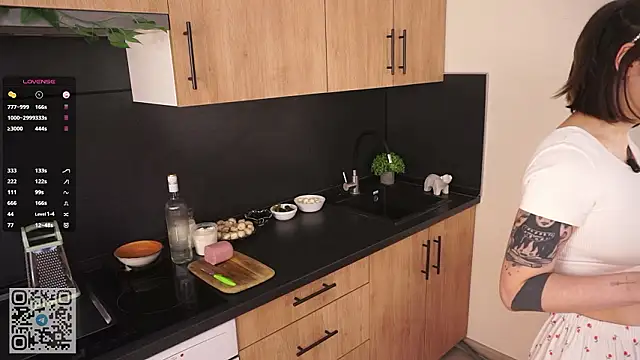 RoxannaCarver online show from March 2026 07:52:01 AM