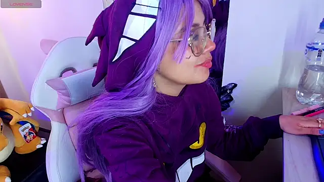 Snapshot of tsuky_nekoo chatting on November 2025 06:39:01 AM tsuky nekoo online show from November 2025 06:39:01 AM