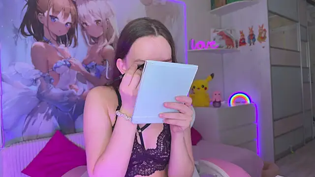 CheekySashaCharm online show from July 2026 07:04:02 AM