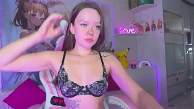 CheekySashaCharm online show from May 2026 12:46:02 PM