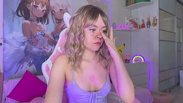 CheekySashaCharm online show from July 2026 12:50:02 PM