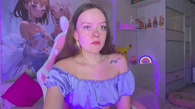 CheekySashaCharm online show from July 2026 12:45:02 PM