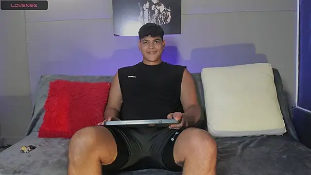 nicolvibes 212 online show from May 2026 09:31:02 PM