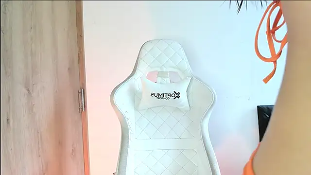 nicolvibes 212 online show from December 2025 04:18:01 PM