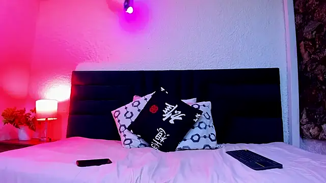 VictoriaRouge  online show from March 2026 04:41:02 AM