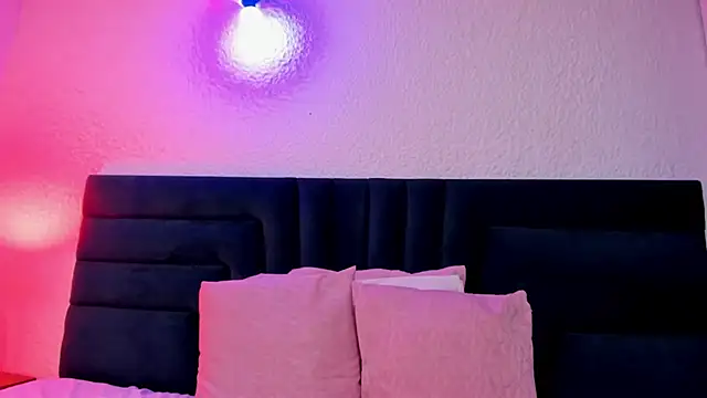 VictoriaRouge  online show from April 2026 02:27:02 AM
