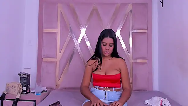 Snapshot of Kymasm chatting on February 2026 01:12:01 PM Kymasm online show from February 2026 01:12:01 PM