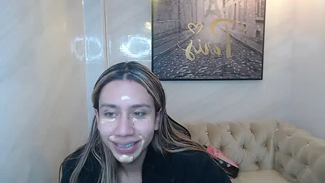 Evy Luxx v online show from May 2026 03:43:02 AM