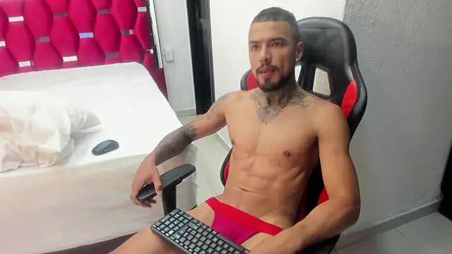 Jacob 77  online show from November 2025 07:25:01 PM