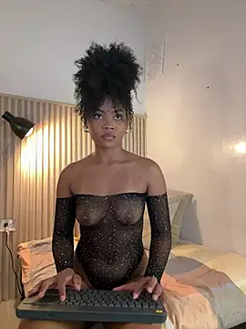 vanestraus online show from February 2026 07:37:01 PM