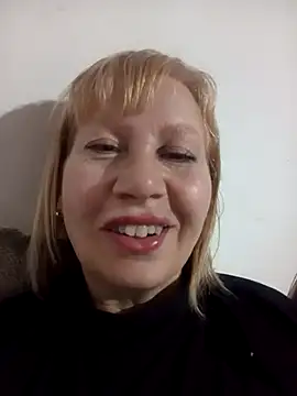 Snapshot of SexyMilf1211 chatting on May 2026 01:04:01 PM SexyMilf1211 online show from May 2026 01:04:01 PM