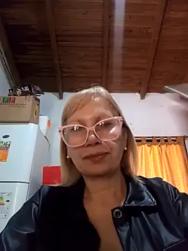 SexyMilf1211 online show from March 2026 03:57:02 PM