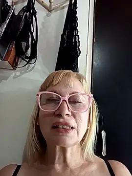 SexyMilf1211 online show from December 2025 02:27:01 AM