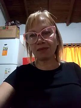 SexyMilf1211 online show from March 2026 01:33:01 PM